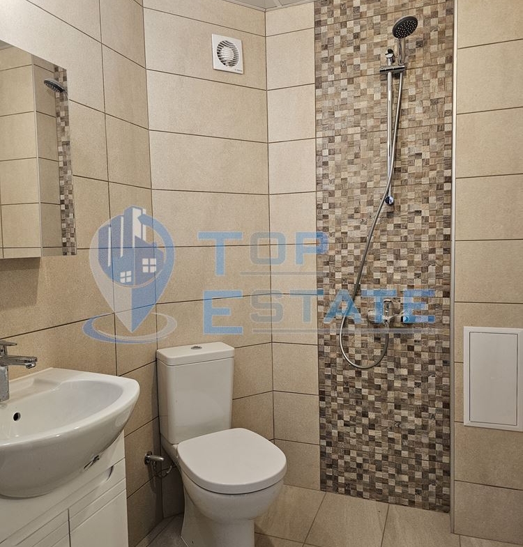 Двустаен тухлен апартамент ново строителство в квартал Бузлуджа, град Велико Търново - 0