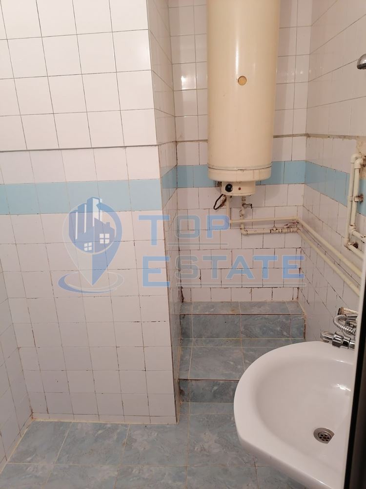 Двустаен апартамент със статут на магазин в центъра на Велико Търново - 0