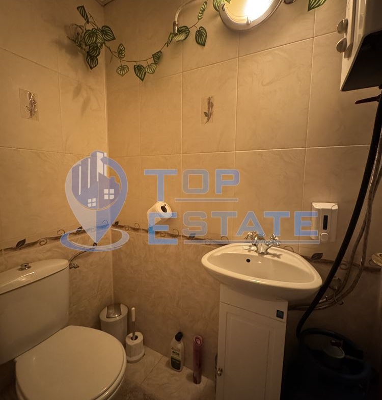 Обзаведен апартамент с две спални в кв. Колю Фичето, гр. Велико Търново - 0