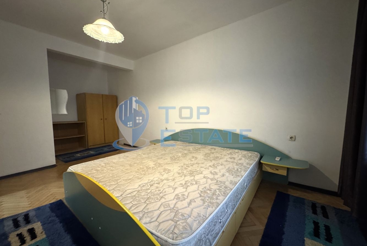 Обзаведен тистаен апартамент с две спални в центъра на град Велико Търново - 0