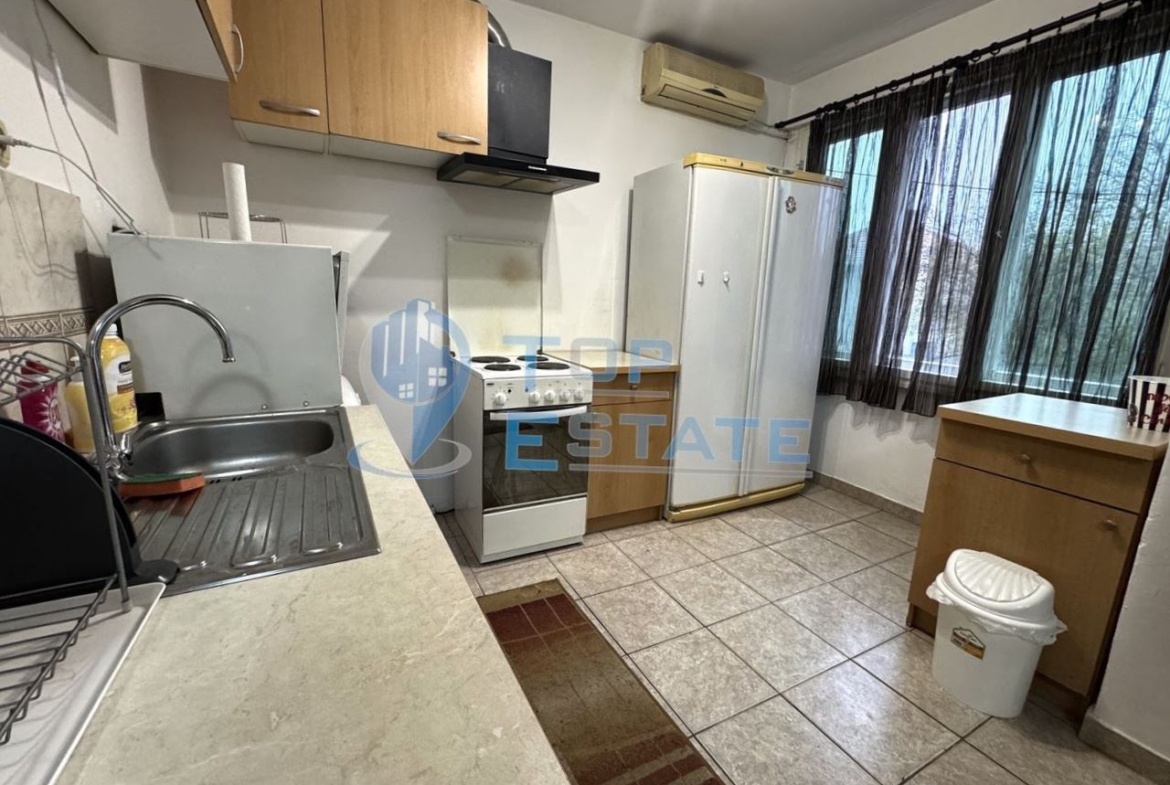 Обзаведен тистаен апартамент с две спални в центъра на град Велико Търново - 0