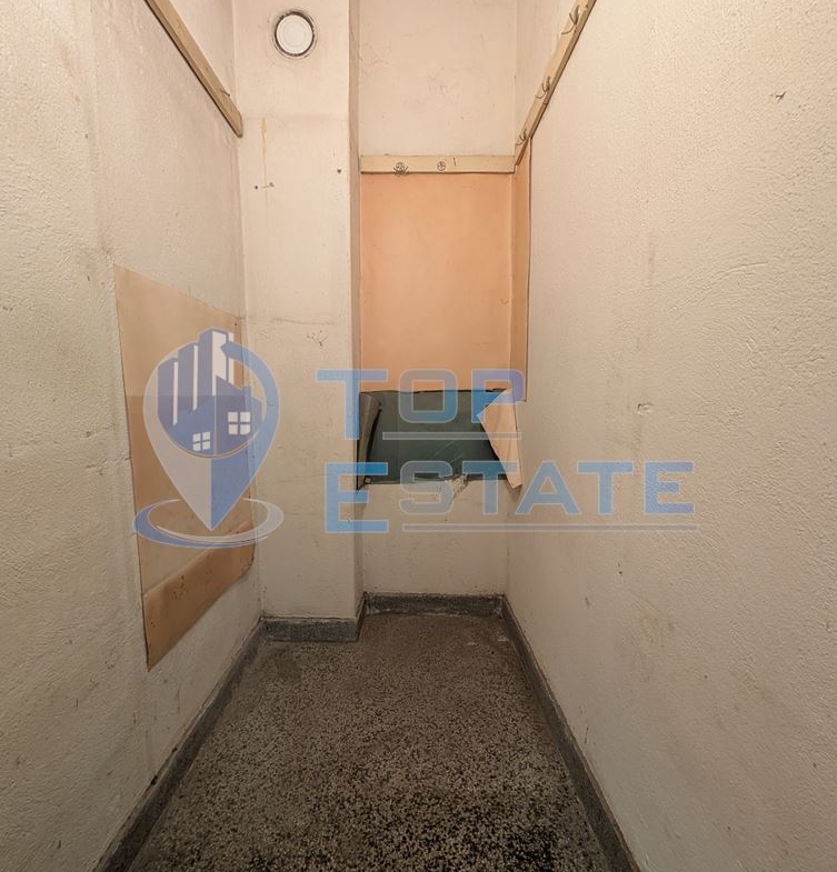 Многостаен тухлен апартамент в центъра на град Горна Оряховица - 0