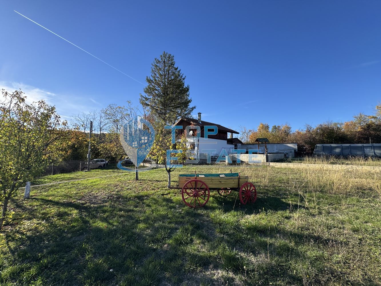 Двуетажна вила с красива гледка във вилна зона на град Дряново-0 Двуетажна вила с красива гледка във вилна зона на град Дряново - 0