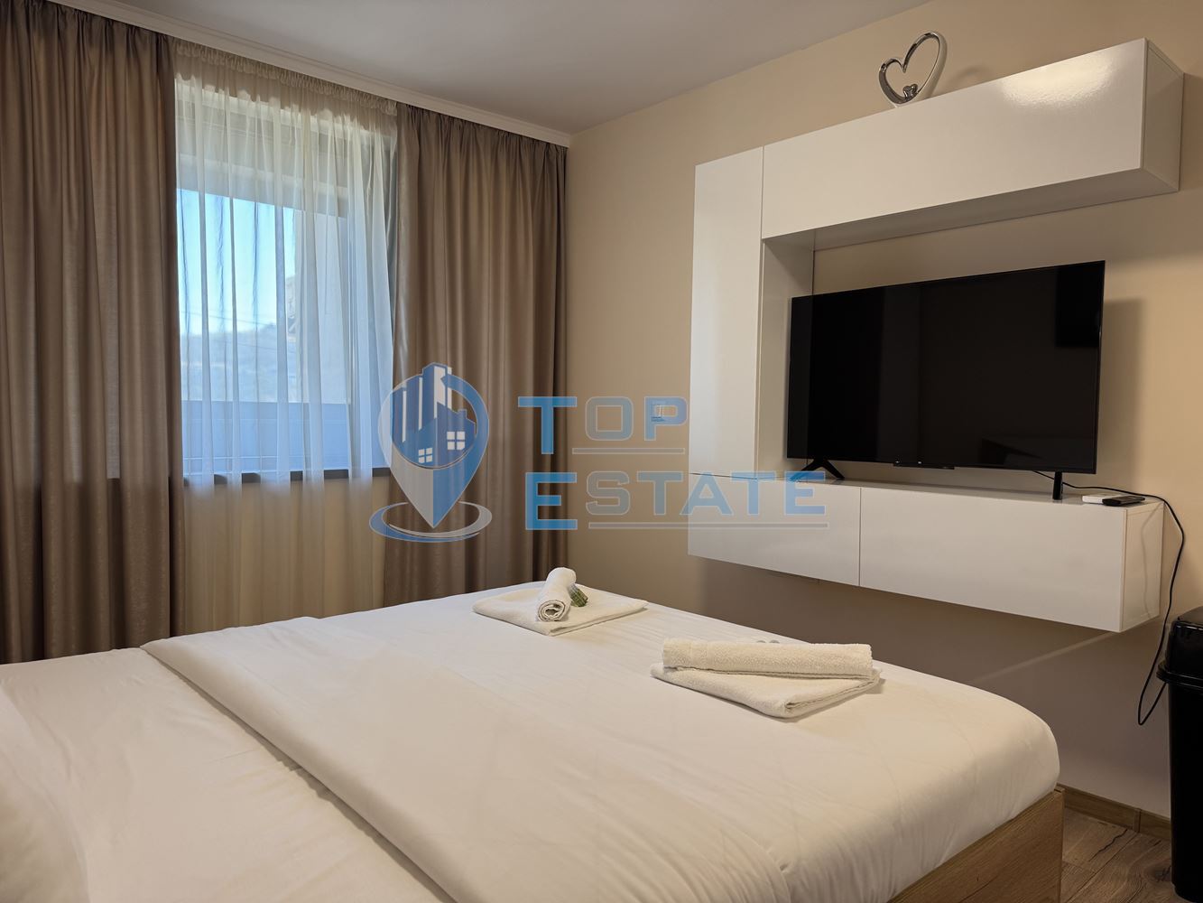 Едностаен, обзаведен апартамент, подходящ за инвестиция в центъра на град Велико Търново-0 Едностаен, обзаведен апартамент, подходящ за инвестиция в центъра на град Велико Търново - 0