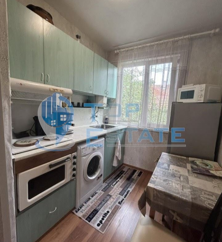 Обзаведен етаж от къща подходящ за инвестиция в град Горна Оряховица, област Велико Търново - 0