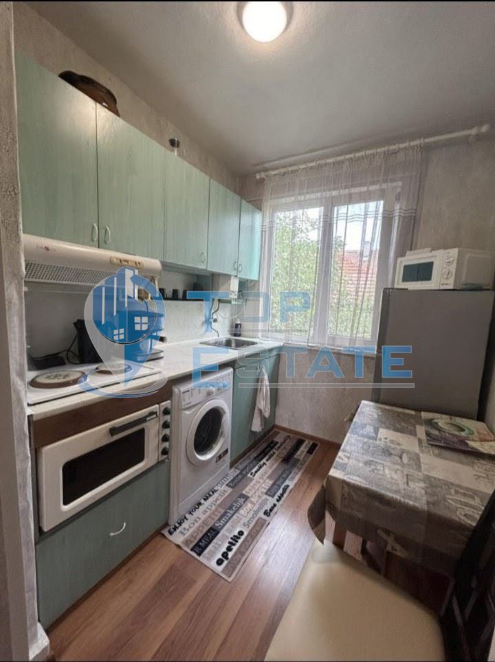 Обзаведен етаж от къща подходящ за инвестиция в град Горна Оряховица, област Велико Търново - 0