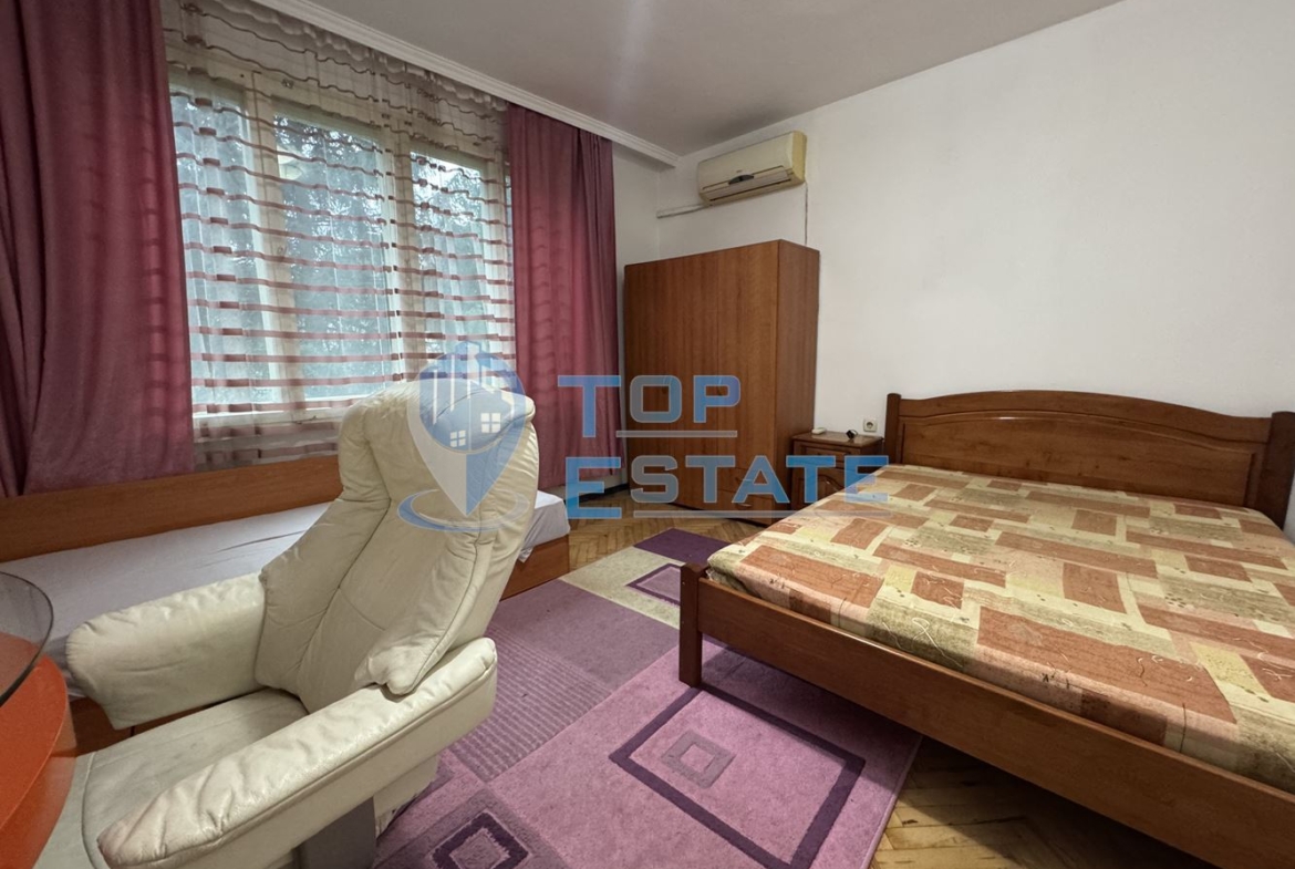 Обзаведен тистаен апартамент с две спални в центъра на град Велико Търново - 0