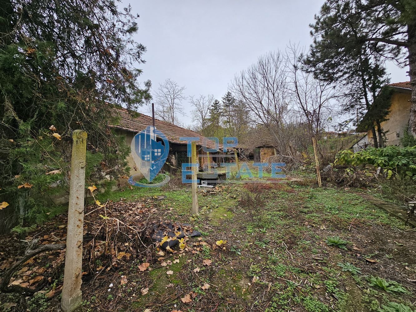 Двуетажна тухлена къща с гараж и двор в село Пиперково, област Русе-0 Двуетажна тухлена къща с гараж и двор в село Пиперково, област Русе - 0