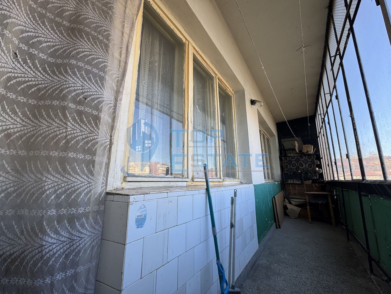 Двустаен тухлен апартамент в центъра на град Велико Търново - 0