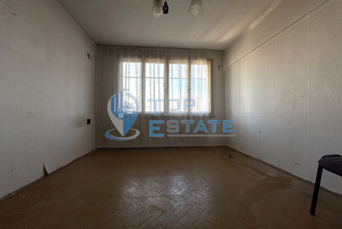 Двустаен тухлен апартамент в центъра на град Велико Търново - 0