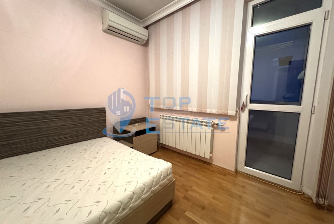 Ремонтиран газифициран мезонет с две спални в квартал Колю Фичето, град Велико Търново - 0