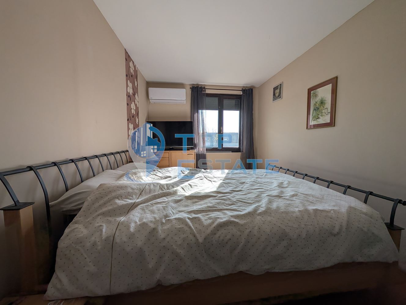 Ремонтирана и обзаведена къща с гараж в село Климентово-0 Ремонтирана и обзаведена къща с гараж в село Климентово - 0