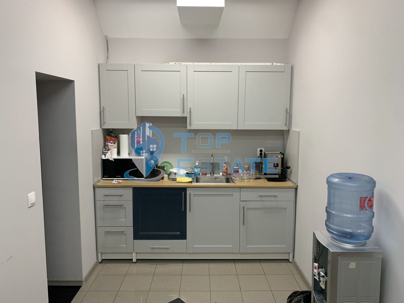 Просторен офис в новопостроена сграда в квартал Драгалевци, град София-0 Просторен офис в новопостроена сграда в квартал Драгалевци, град София - 0