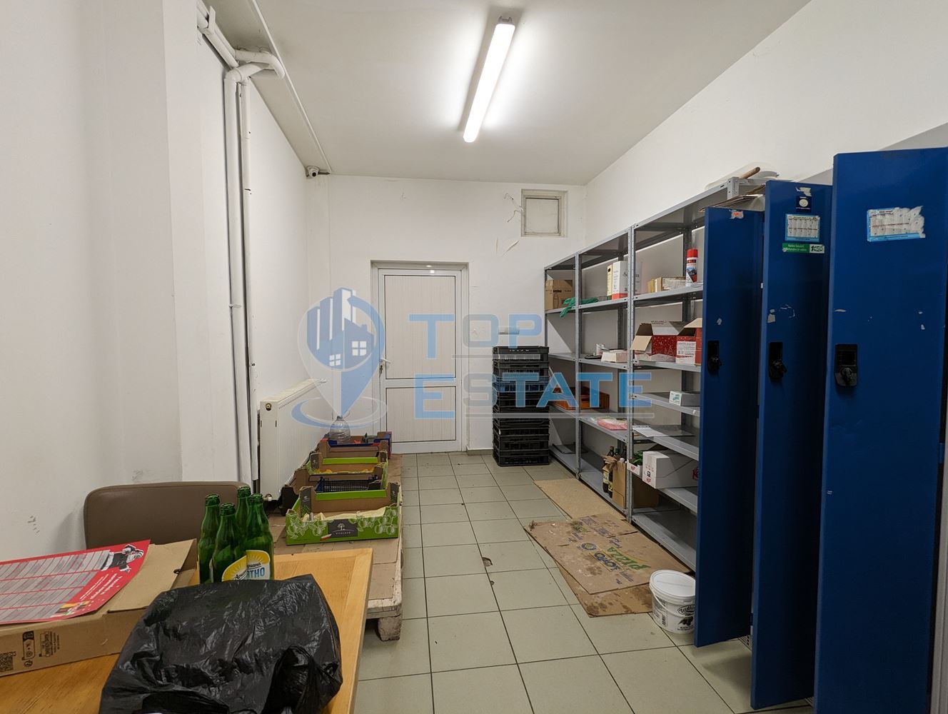 Търговска сграда на два етажа в центъра на град Златарица-0 Търговска сграда на два етажа в центъра на град Златарица - 0