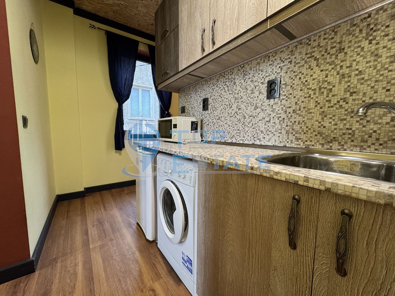 Едностаен обзаведен апартамент под наем в центъра на Велико Търново - 0