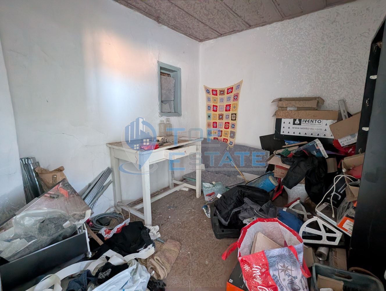 Ремонтирана къща с кладенец в село Поликраище, област Велико Търново-0 Ремонтирана къща с кладенец в село Поликраище, област Велико Търново - 0