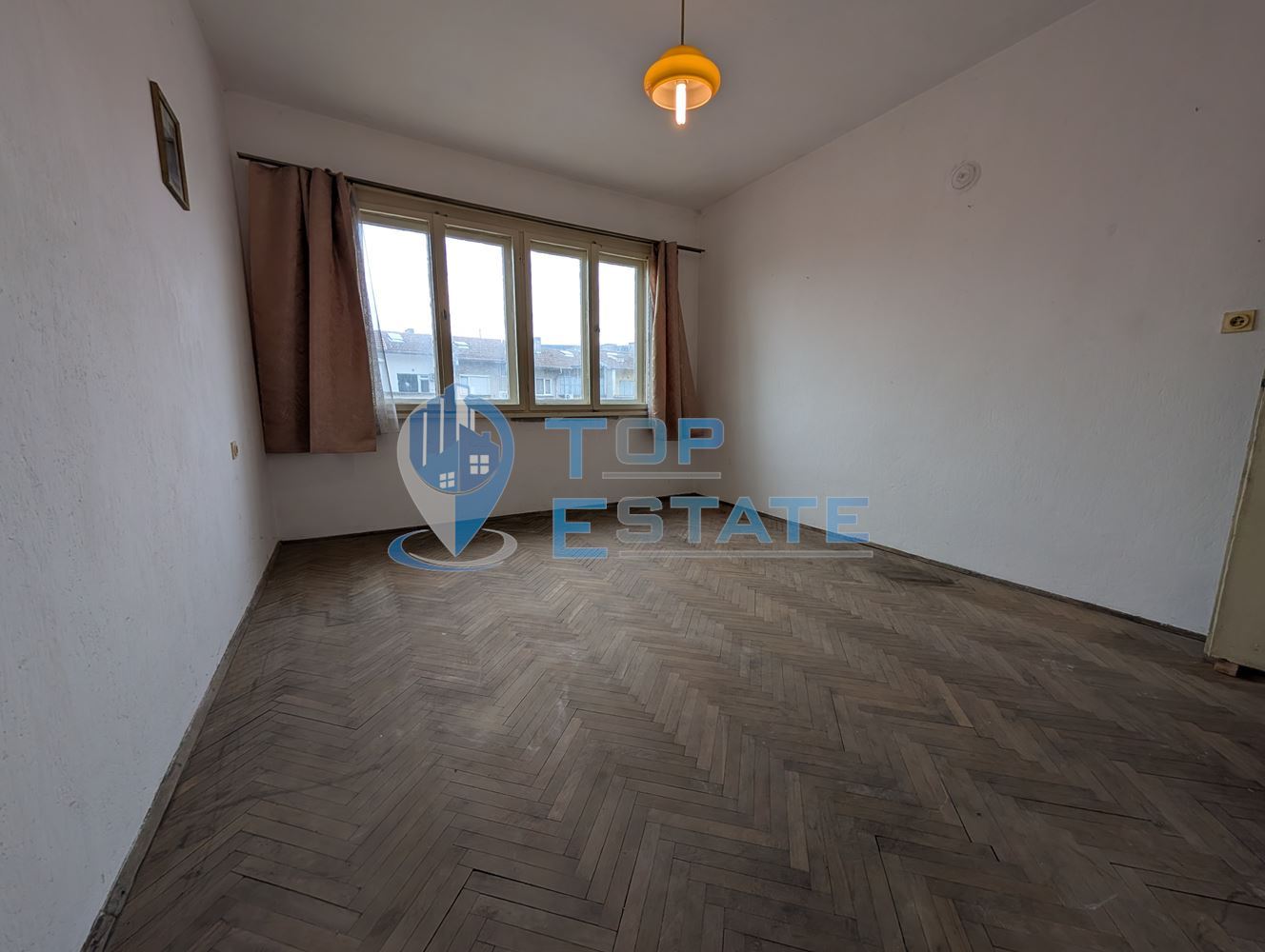 Многостаен тухлен апартамент в центъра на град Горна Оряховица - 0