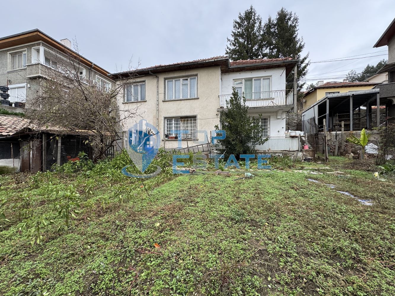 Парцел със сграда в квартал Акация, град Велико Търново - 0