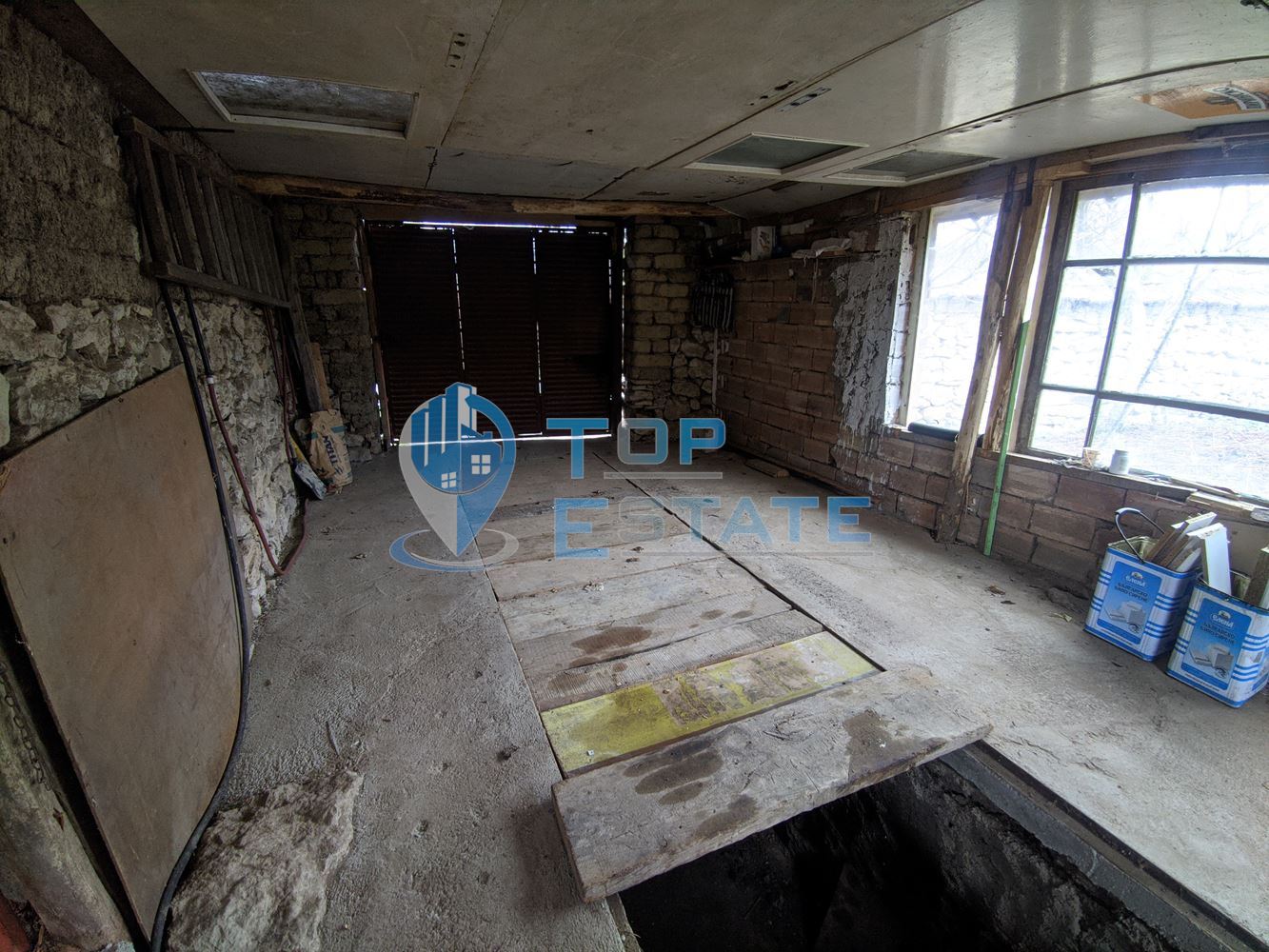 Двуетажна къща с голям двор в село Мусина - 0