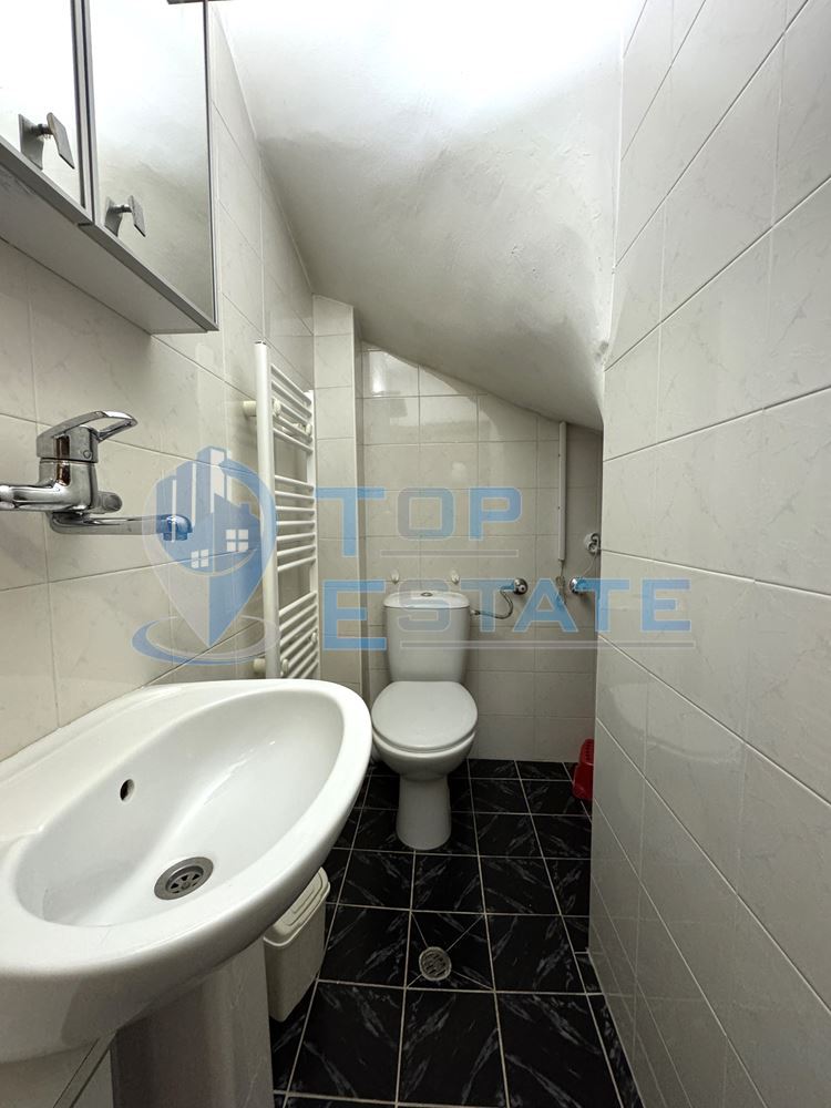 Ремонтиран газифициран мезонет с две спални в квартал Колю Фичето, град Велико Търново-0 Ремонтиран газифициран мезонет с две спални в квартал Колю Фичето, град Велико Търново - 0