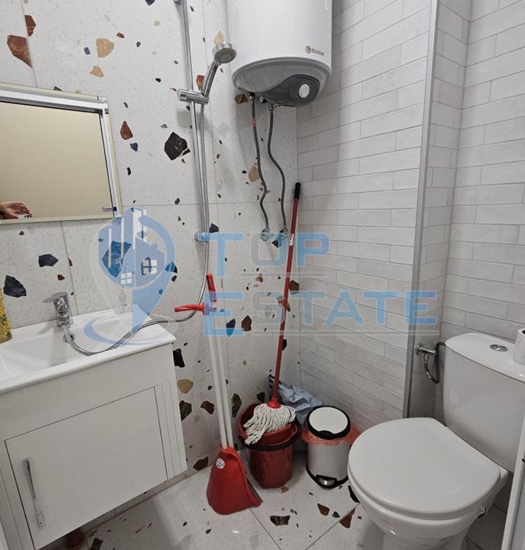 Обзаведен офис под наем в квартал Акация, град Велико Търново - 0