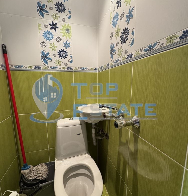 Многостаен тухлен апартамент с гараж и сутерен в центъра на град Велико Търново - 0