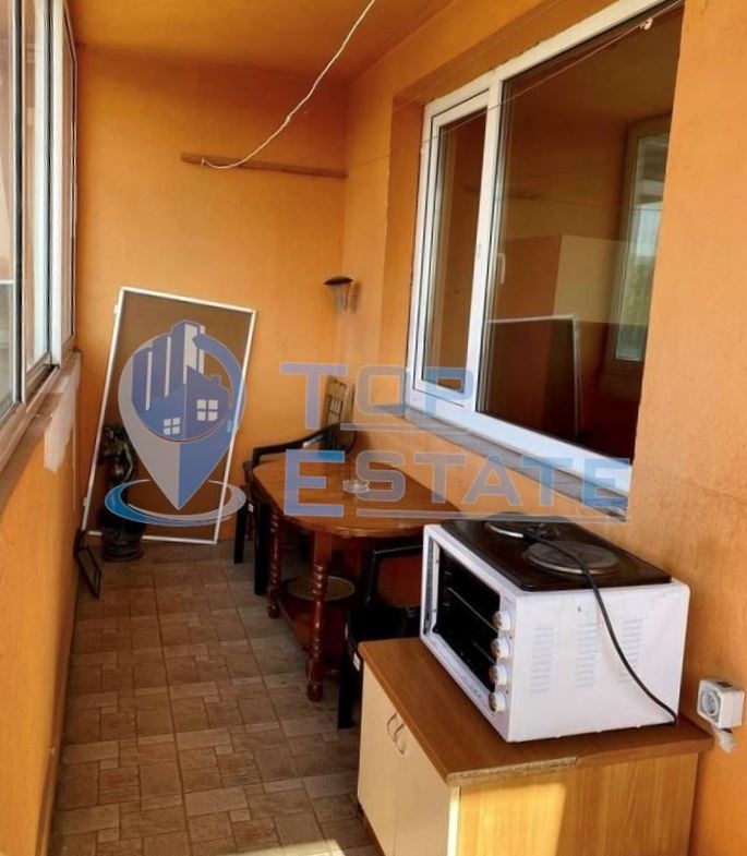 Двустаен апартамент в квартал Колю Фичето, град Велико Търново - 0