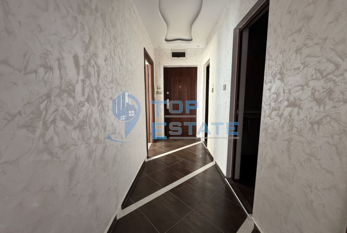 Обзаведен тристаен апартамент под наем с две спални в кв. Акация, гр. Велико Търново - 0