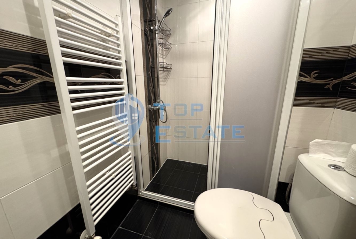 Ремонтиран газифициран мезонет с две спални в квартал Колю Фичето, град Велико Търново - 0