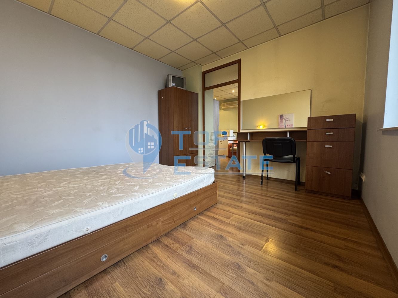 Обзаведен двустаен апартамент в квартал Акация, град Велико Търново-0 Обзаведен двустаен апартамент в квартал Акация, град Велико Търново - 0