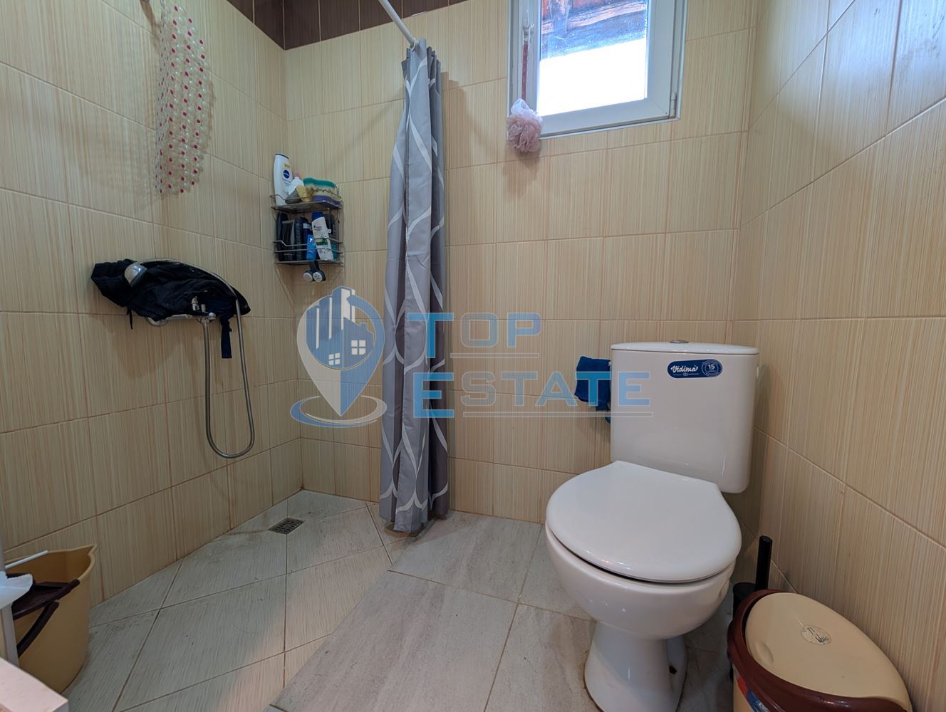 Едноетажна реновирана къща с голям двор в село Сливовица-0 Едноетажна реновирана къща с голям двор в село Сливовица - 0