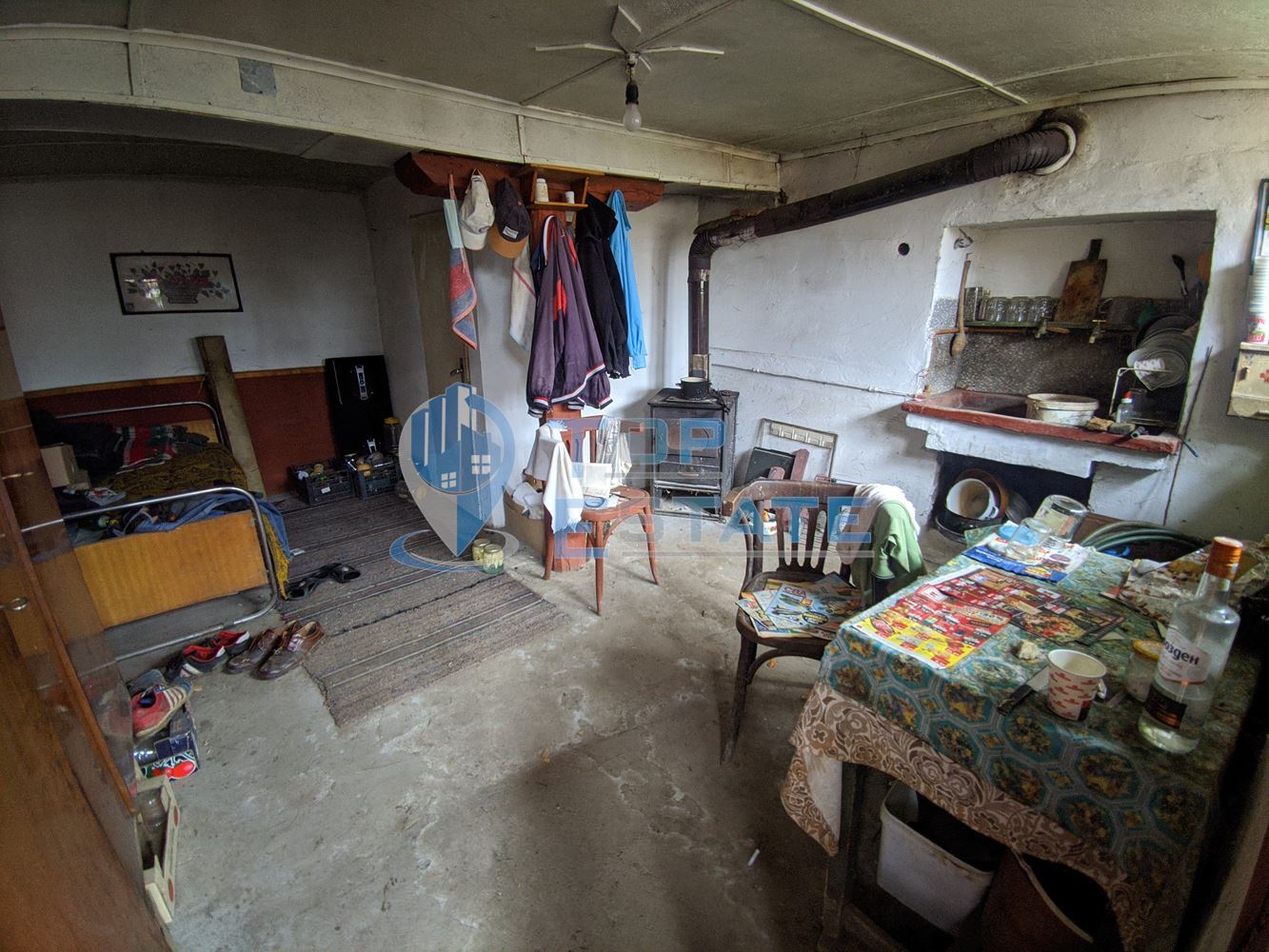 Двуетажна къща с голям двор в село Мусина - 0