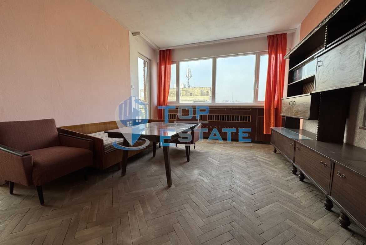 Обзаведен многостаен апартамент под наем в центъра на град Велико Търново - 0