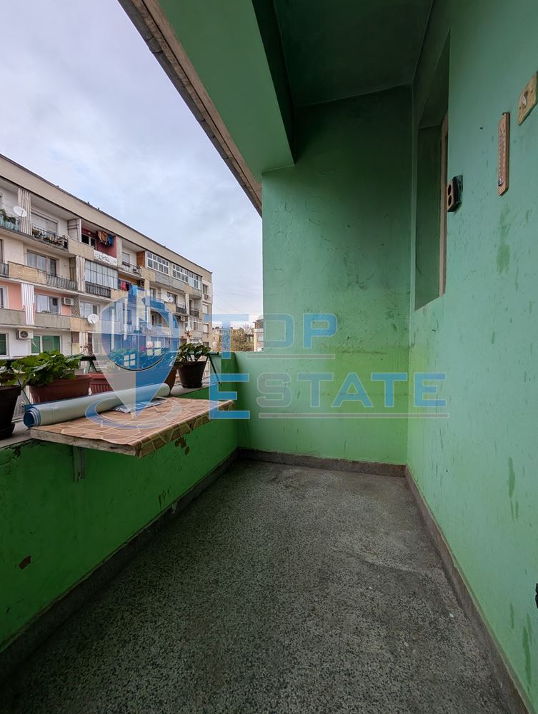 Многостаен тухлен апартамент в центъра на град Горна Оряховица - 0