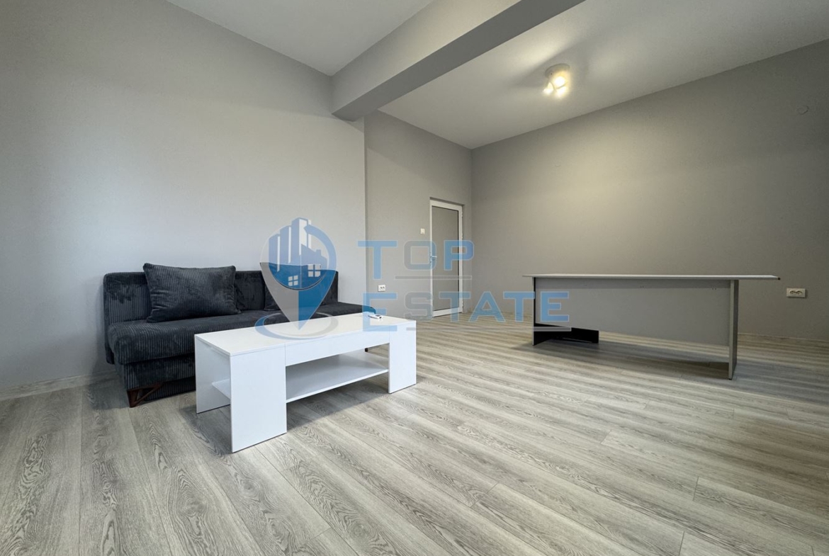 Ремонтиран офис под наем в центъра на град Велико Търново - 0