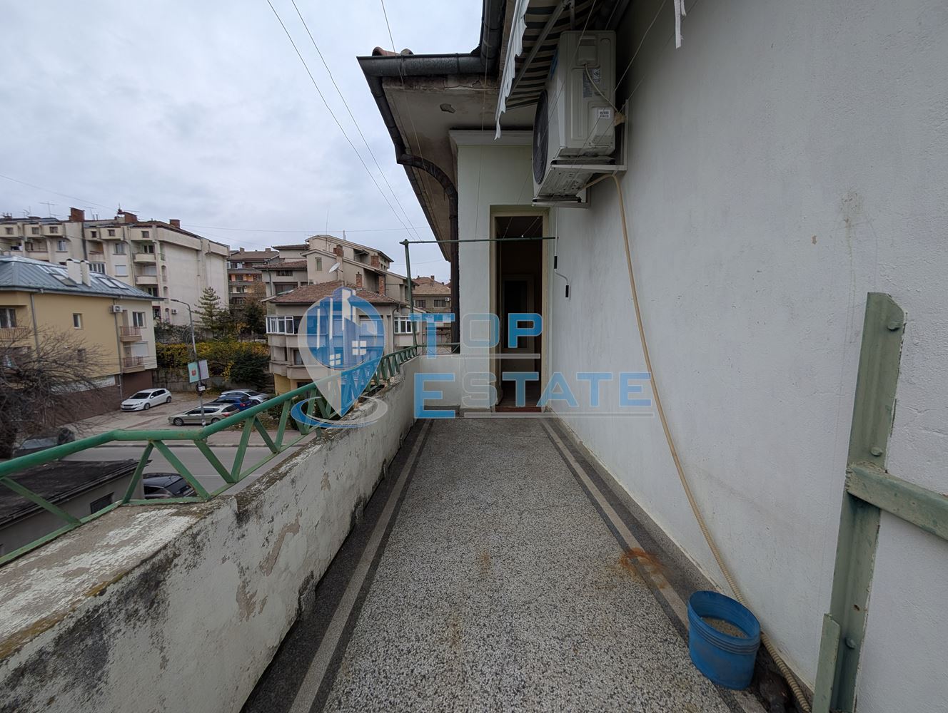 Многостаен тухлен апартамент в центъра на град Горна Оряховица - 0