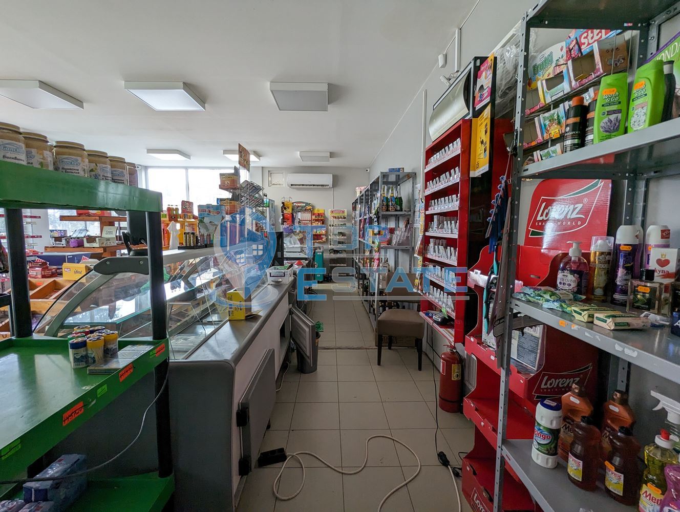 Търговска сграда на два етажа в центъра на град Златарица-0 Търговска сграда на два етажа в центъра на град Златарица - 0