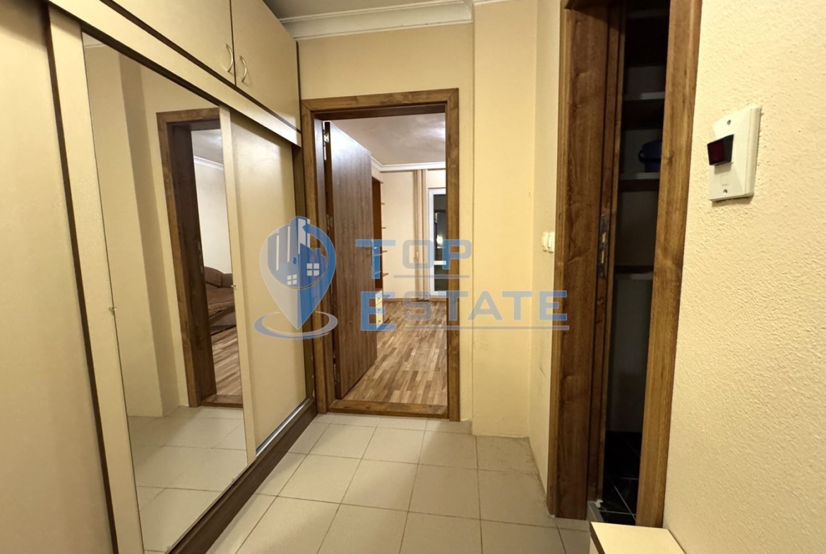 Ремонтиран газифициран мезонет с две спални в квартал Колю Фичето, град Велико Търново - 0