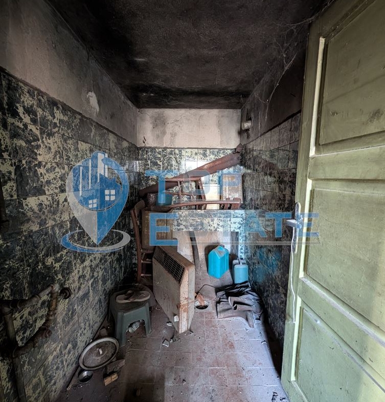 Тухлена къща в село Долна Липница - 0