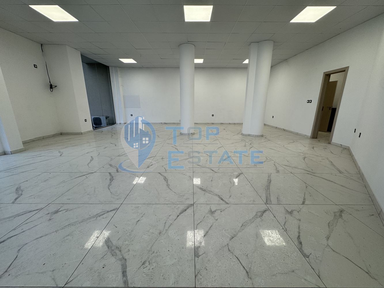 Търговско помещение под наем в квартал Картала, град Велико Търново - 0