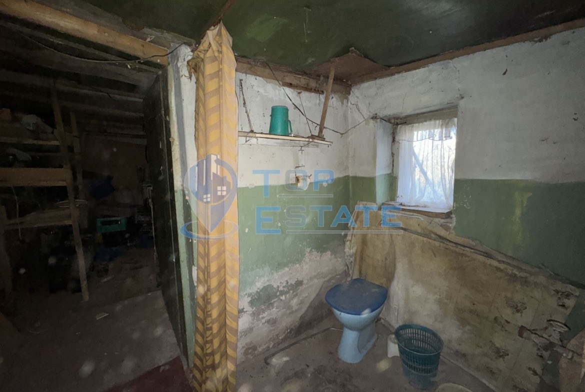 Тухлена къща с кладенец в село Михалци, област Велико Търново - 0