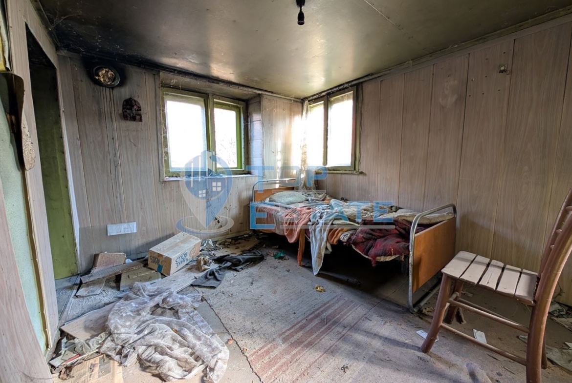 Тухлена къща в село Долна Липница - 0