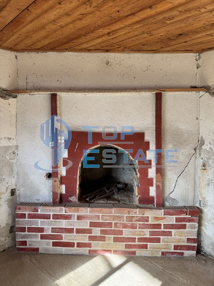 Двуетажна вила с панорамна гледка във вилната зона на град Бяла Черква-0 Двуетажна вила с панорамна гледка във вилната зона на град Бяла Черква - 0