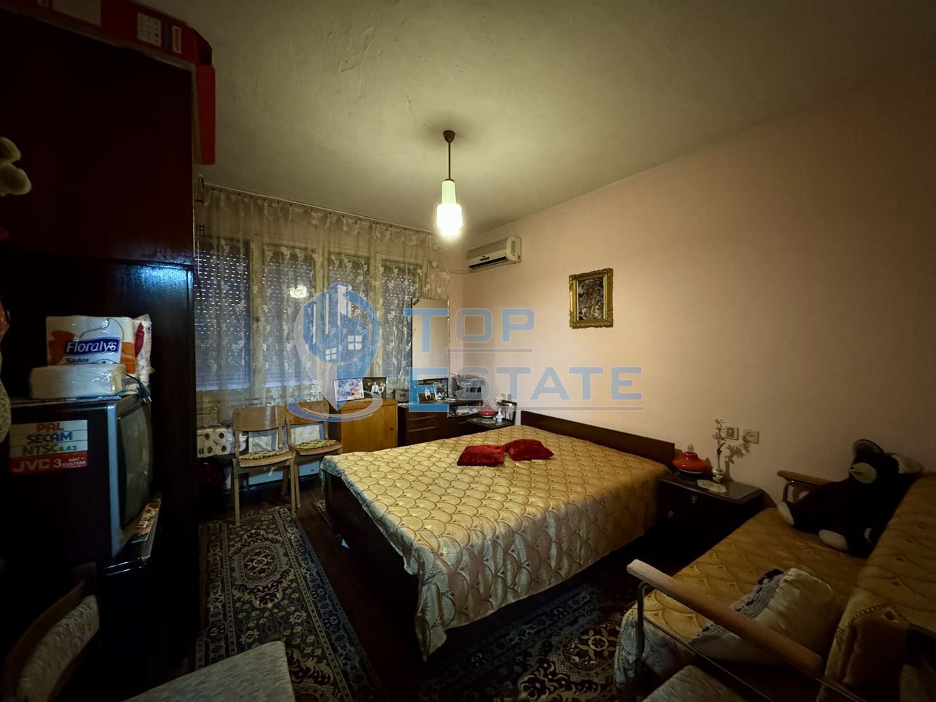 Многостаен тухлен апартамент с таванско помещение в град Горна Оряховица. - 0