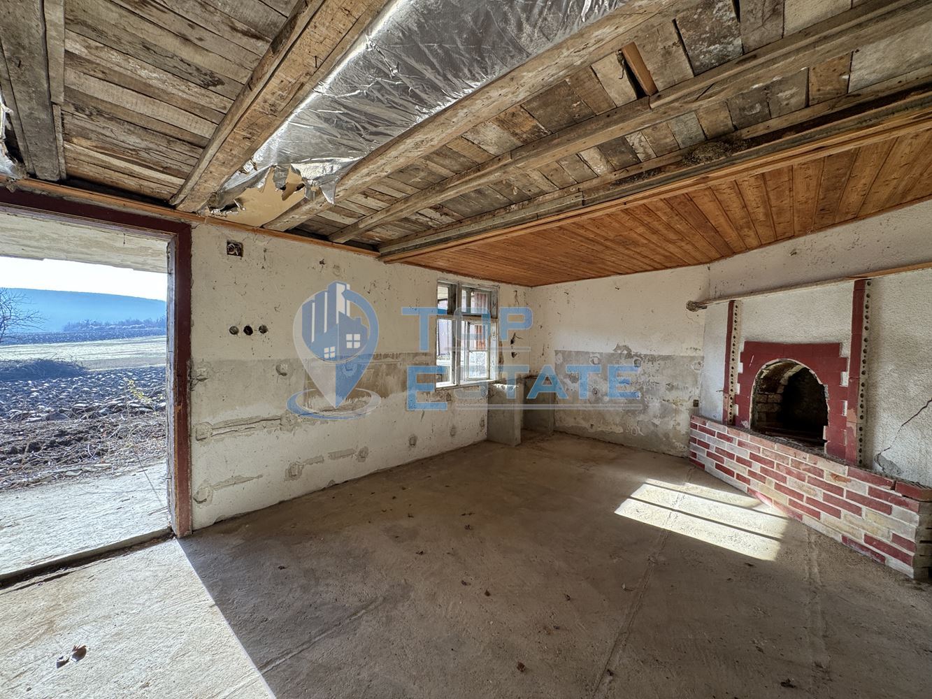 Двуетажна вила с панорамна гледка във вилната зона на град Бяла Черква-0 Двуетажна вила с панорамна гледка във вилната зона на град Бяла Черква - 0