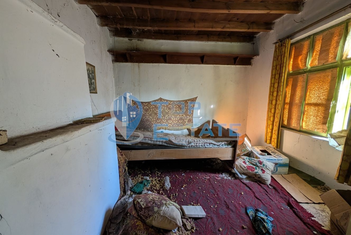 Тухлена къща в село Долна Липница - 0