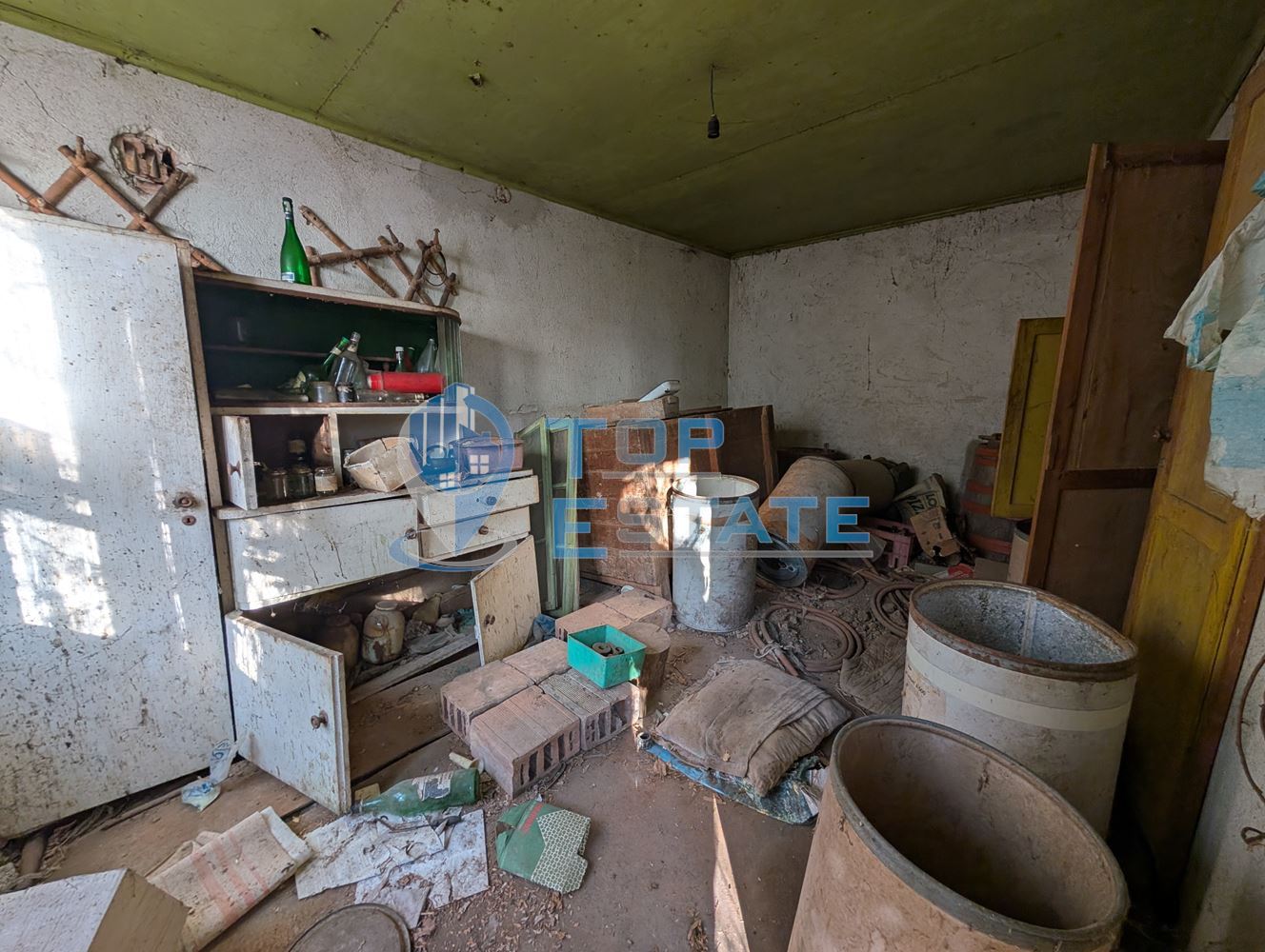 Тухлена къща в село Долна Липница - 0