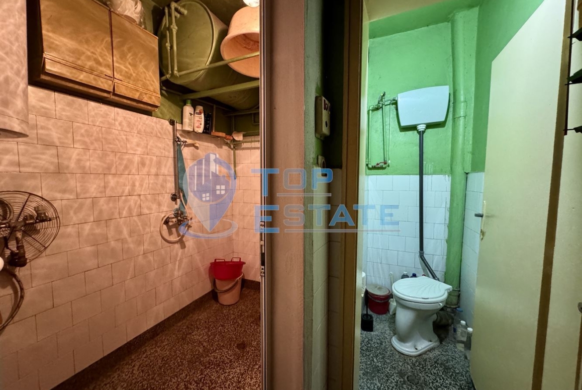 Многостаен тухлен апартамент с таванско помещение в град Горна Оряховица. - 0