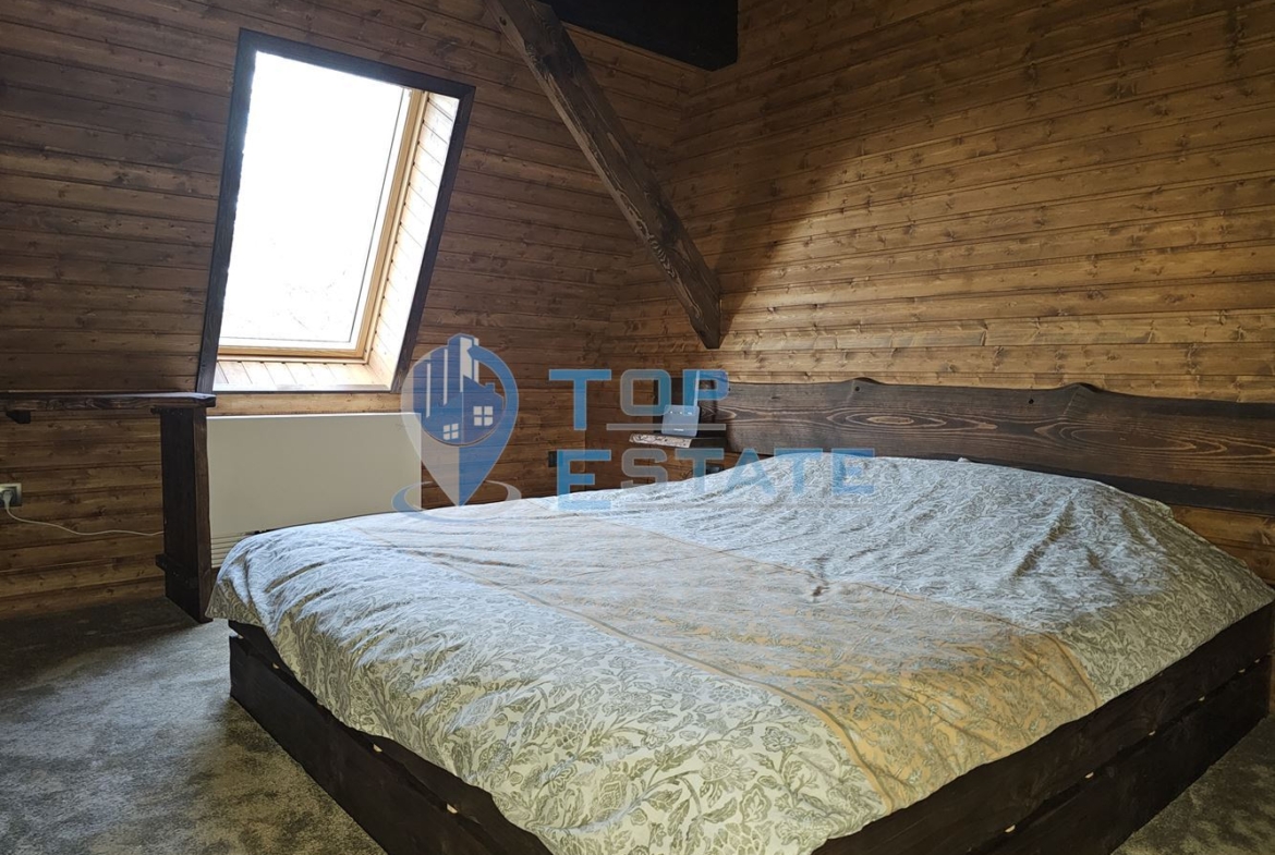 Новопостроена къща с четири спални и панорама в Еленския Балкан - 0