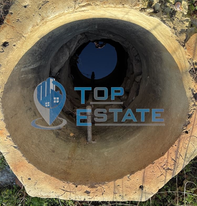 Тухлена къща с кладенец в село Михалци, област Велико Търново - 0